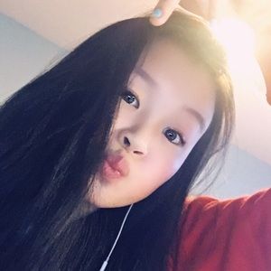 Meet your Posher, Kaitlyn